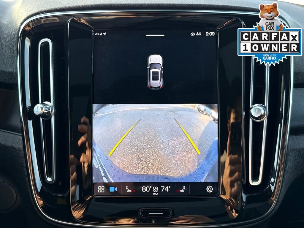 Used 2023 Volvo XC40 Recharge Plus image 22