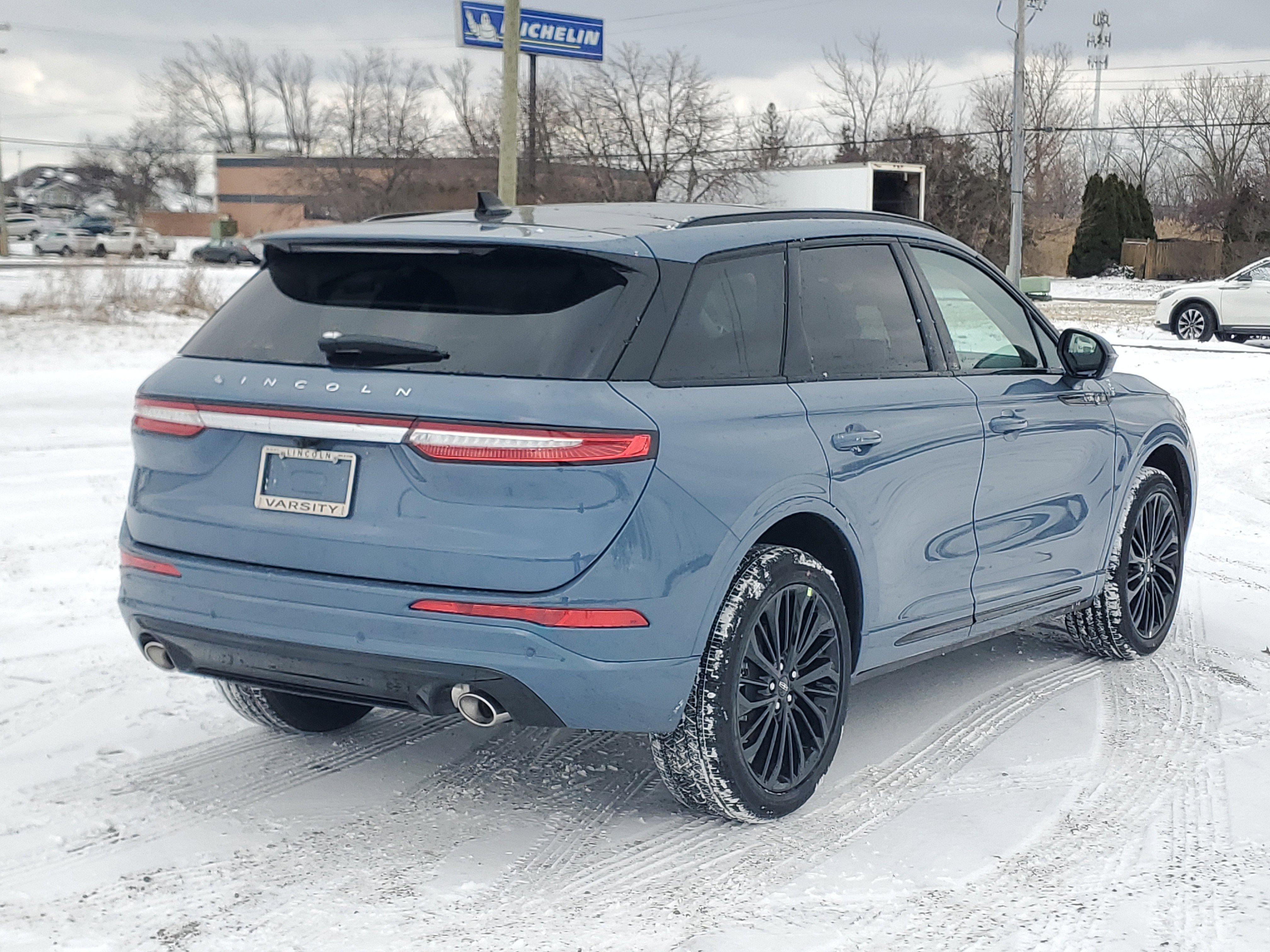 New 2026 Lincoln Corsair Premiere image 4