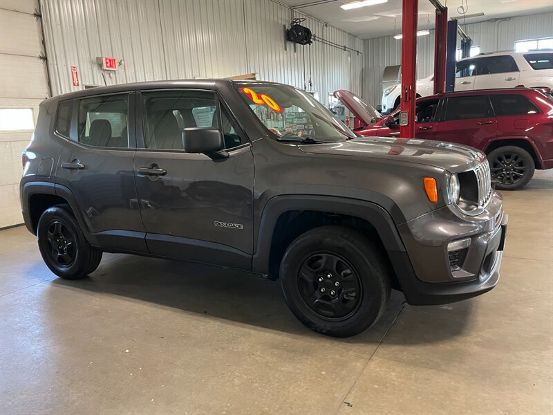 Used 2020 Jeep Renegade Sport w/ UConnect 7.0 Group AWD/4WD image 5