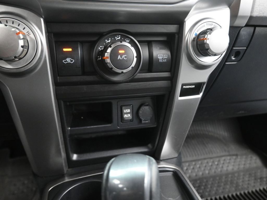 Used 2019 Toyota 4Runner SR5 Premium RWD image 13