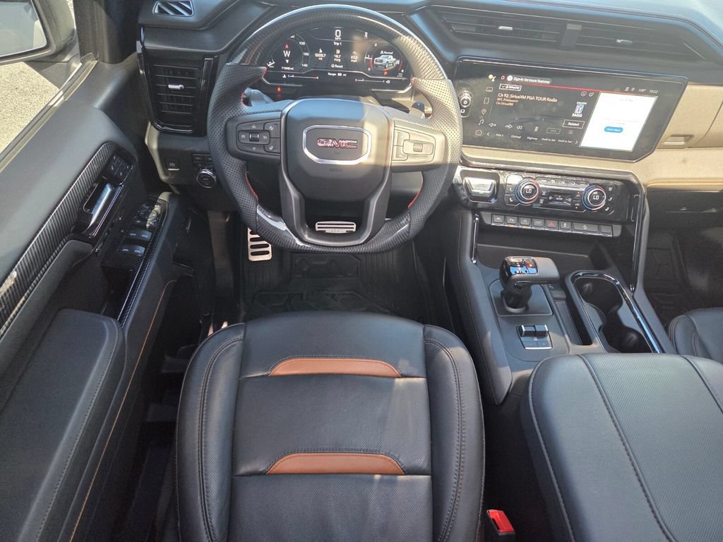 Used 2025 GMC Sierra 1500 AT4 w/ AT4 Premium Package AWD/4WD image 11