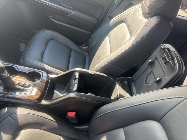 Used 2022 GMC Canyon Elevation w/ Elevation Premium Package AWD/4WD image 23