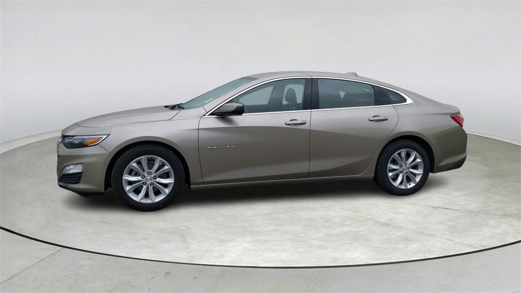 Used 2022 Chevrolet Malibu LT image 4