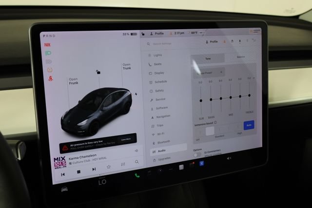 Used 2021 Tesla Model Y Long Range AWD/4WD image 36