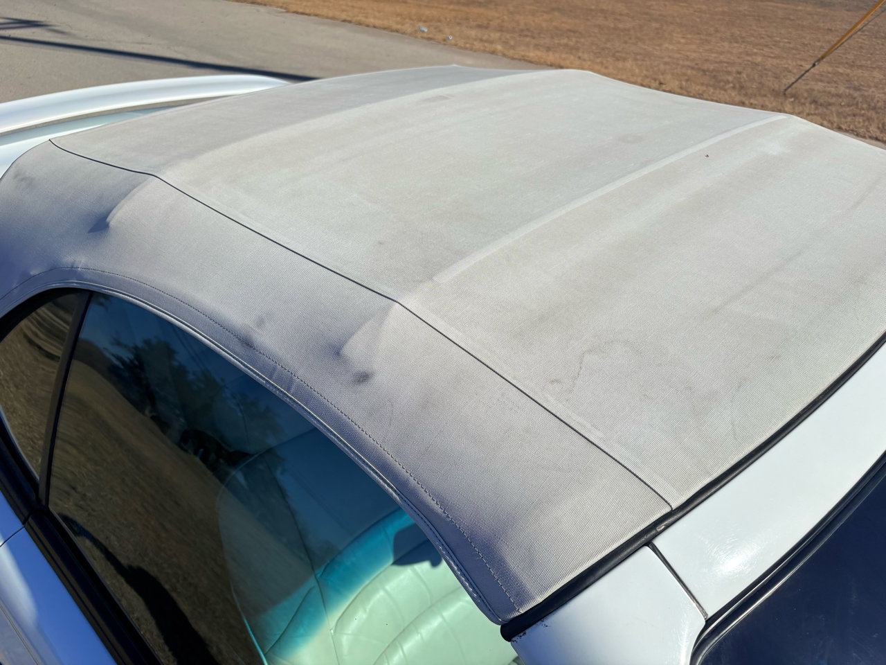 Used 1998 Ford Mustang Convertible image 18