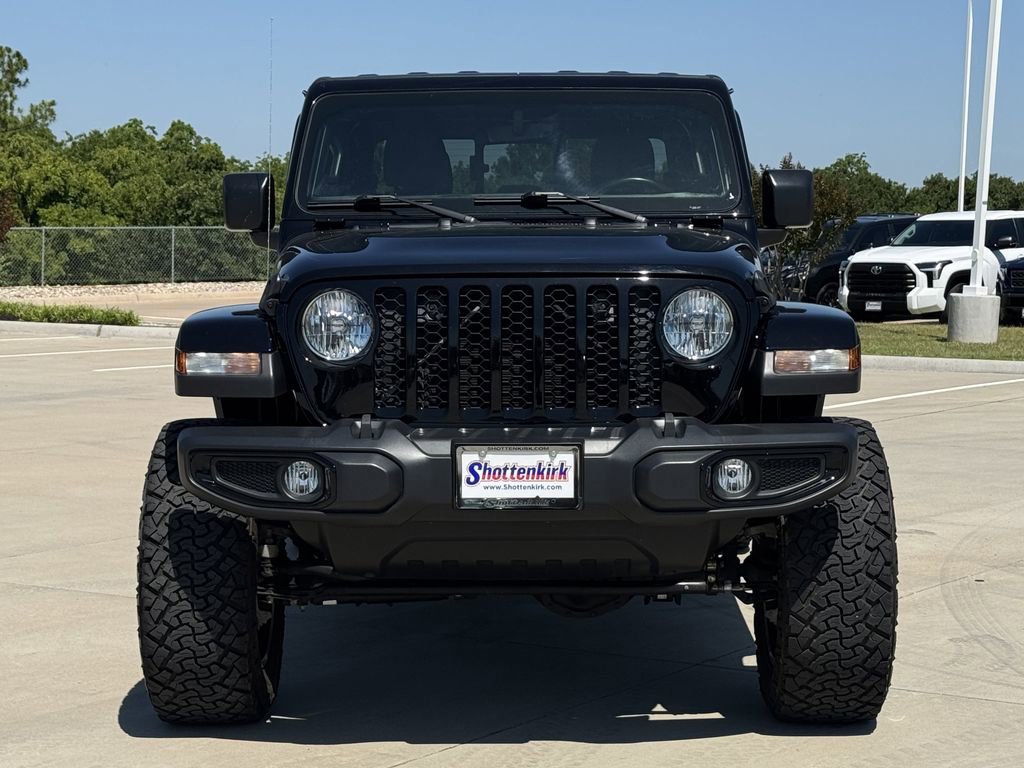 Used 2022 Jeep Gladiator Sport AWD/4WD image 7