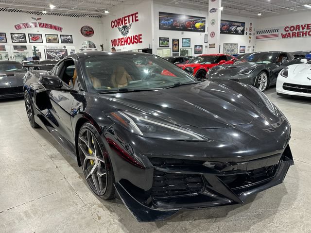 Used 2021 Chevrolet Corvette Stingray Preferred Cpe w/ Z51 Performance Package RWD image 4