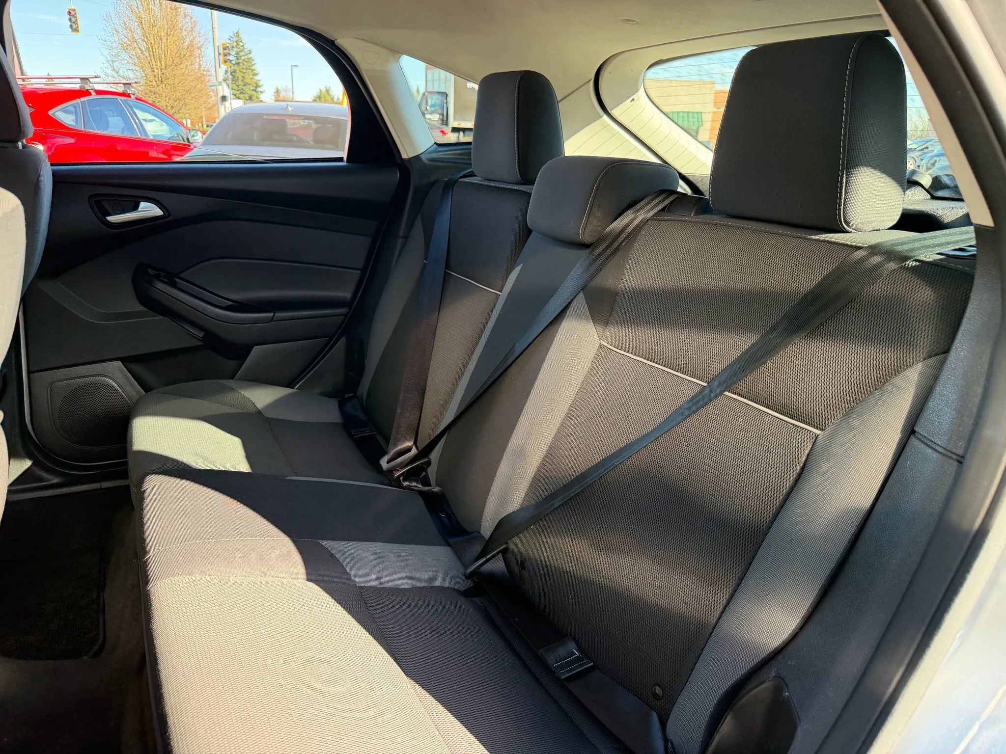 Used 2013 Ford Focus SE image 20