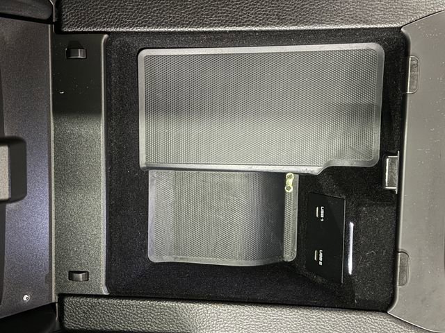 Certified 2023 Porsche Cayenne S image 26