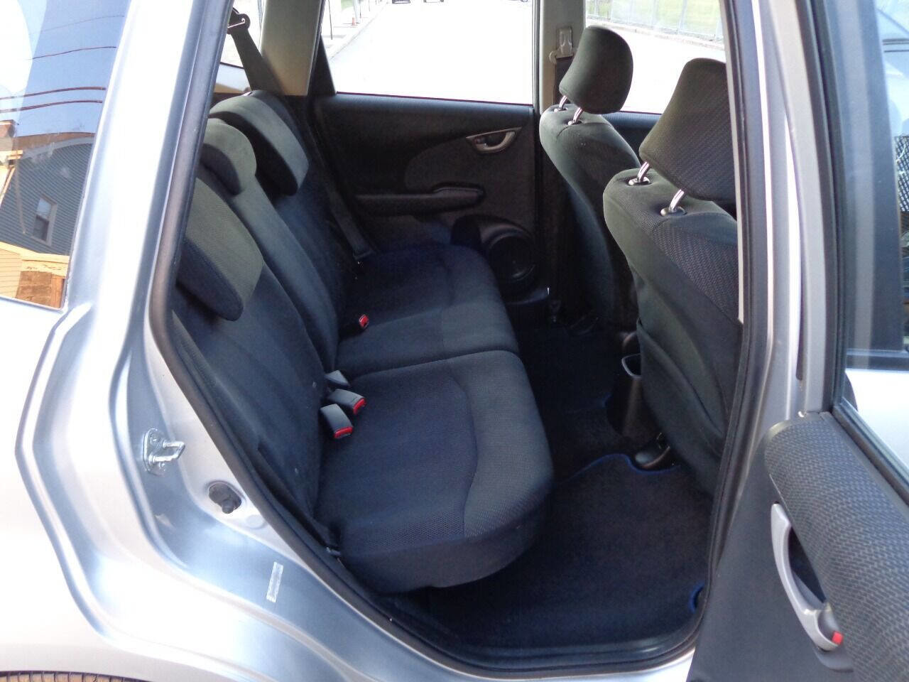 Used 2012 Honda Fit Sport image 28