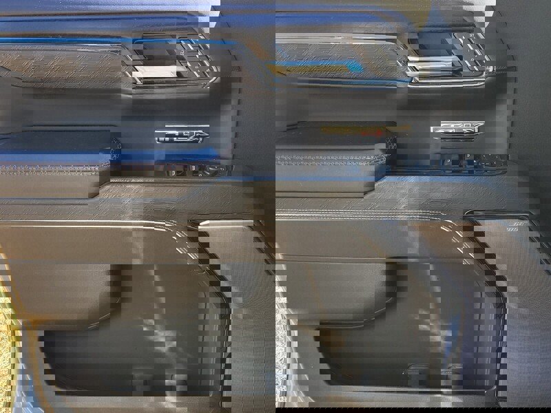 Used 2024 GMC Sierra 1500 AT4X image 30