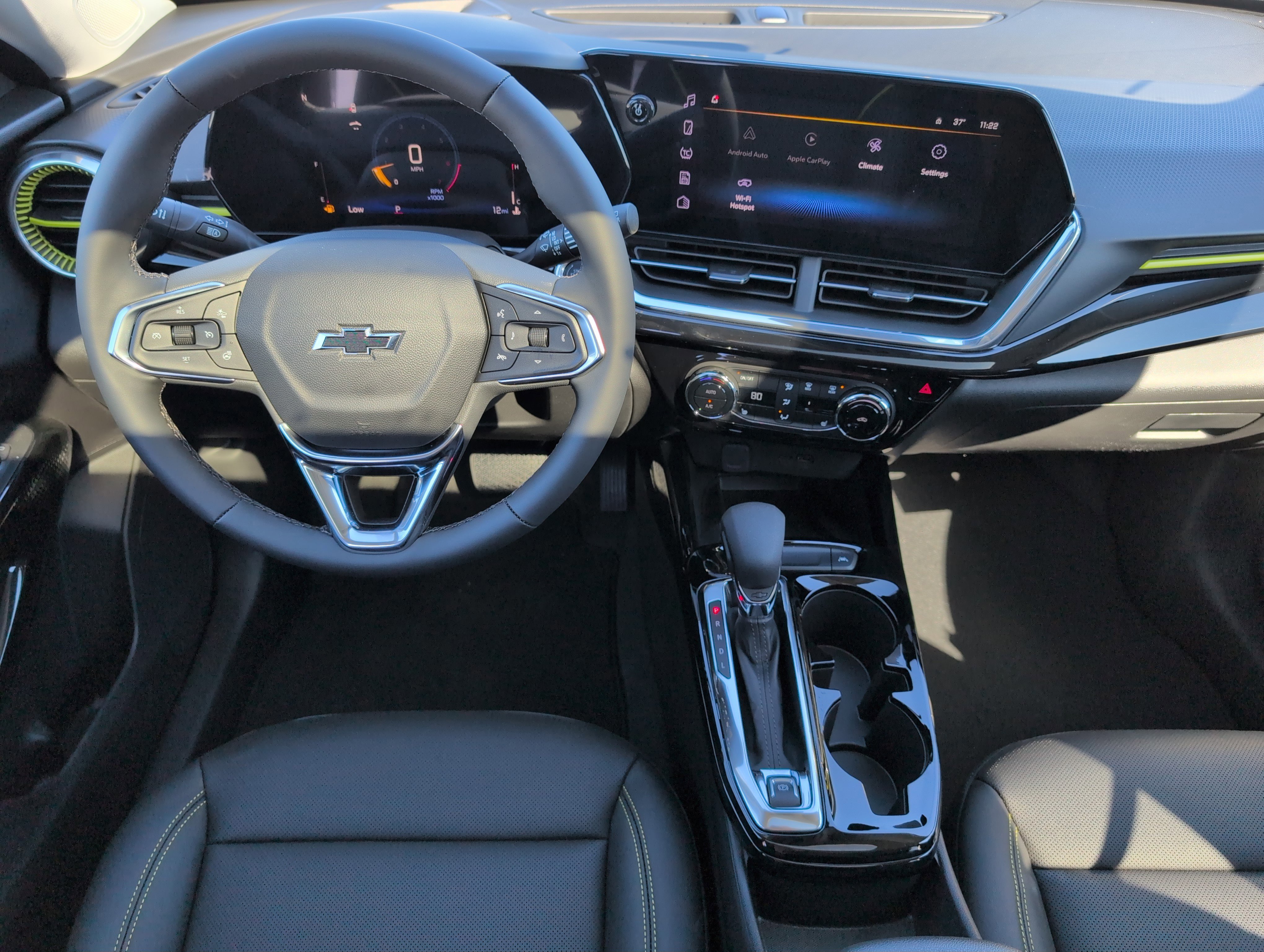 New 2026 Chevrolet Trax ACTIV w/ Sunroof Package image 29