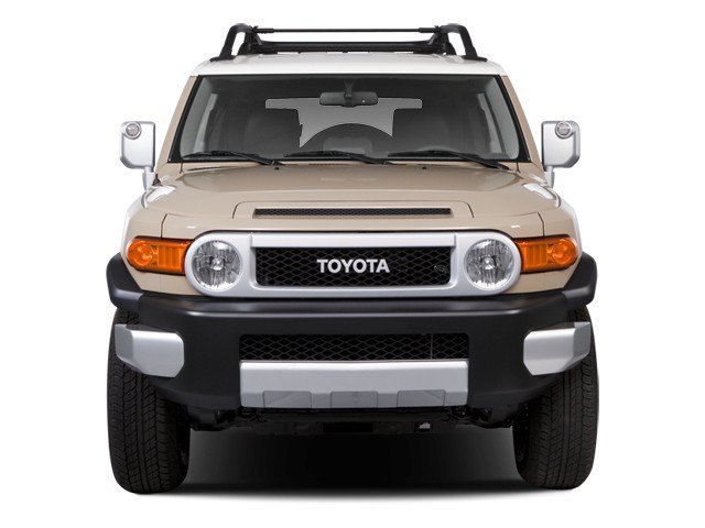 Used 2012 Toyota FJ Cruiser 2WD w/ Upgrade Pkg image 4
