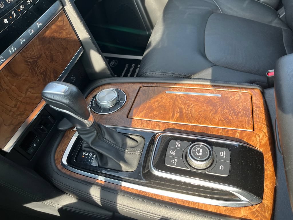 Used 2024 Nissan Armada SL w/ Cargo Package AWD/4WD image 21