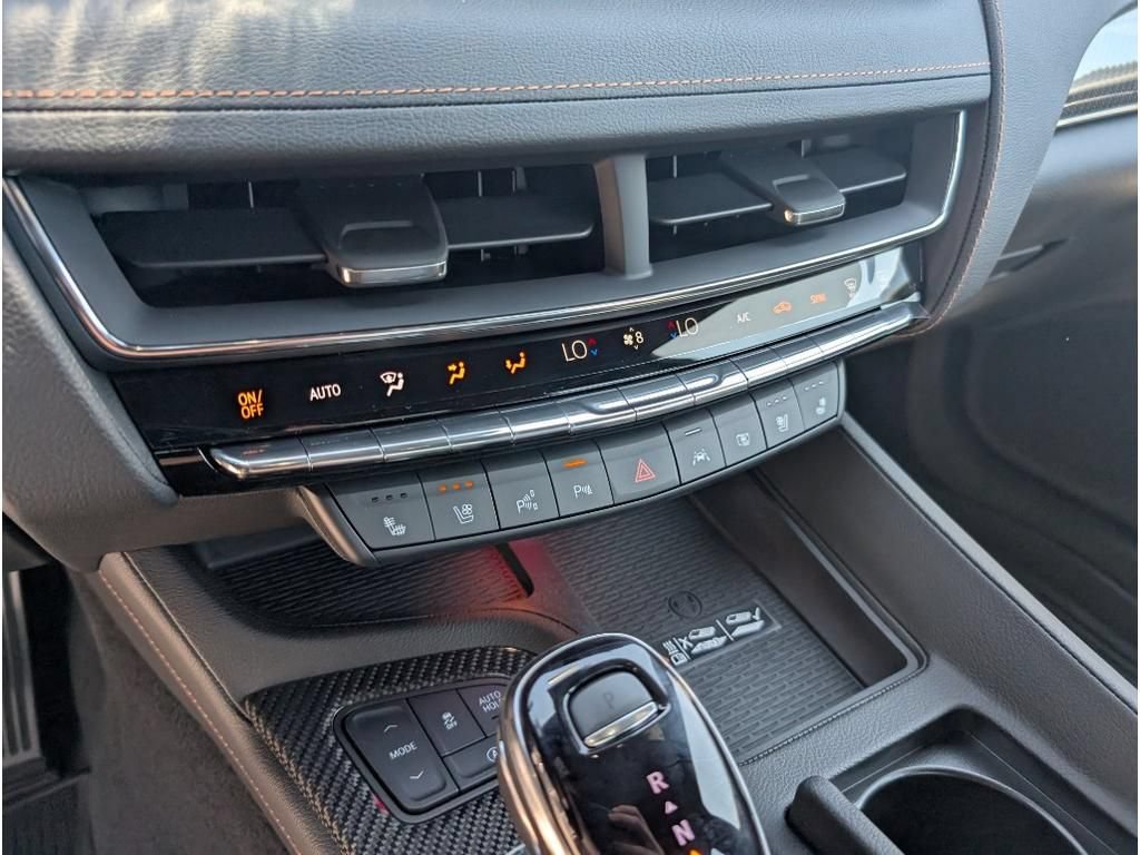 New 2026 Cadillac CT5 Sport w/ Technology Package AWD/4WD image 22