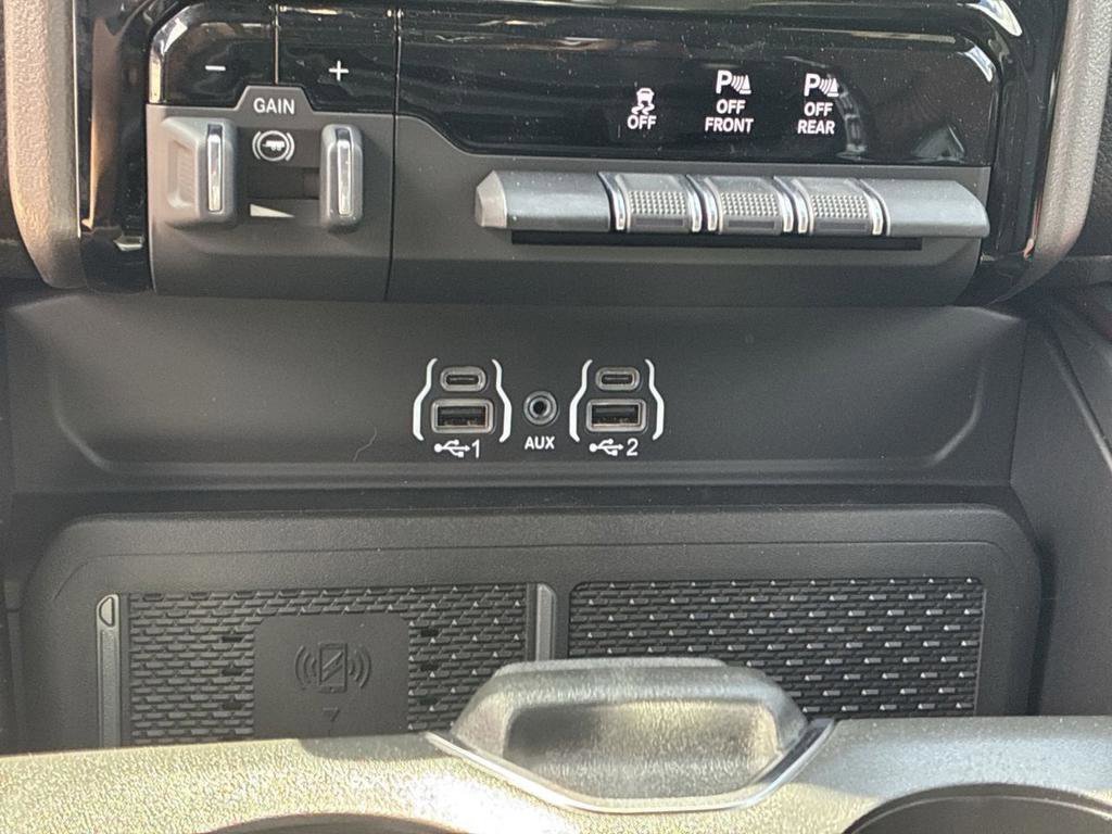 New 2026 RAM 1500 Rebel AWD/4WD image 38