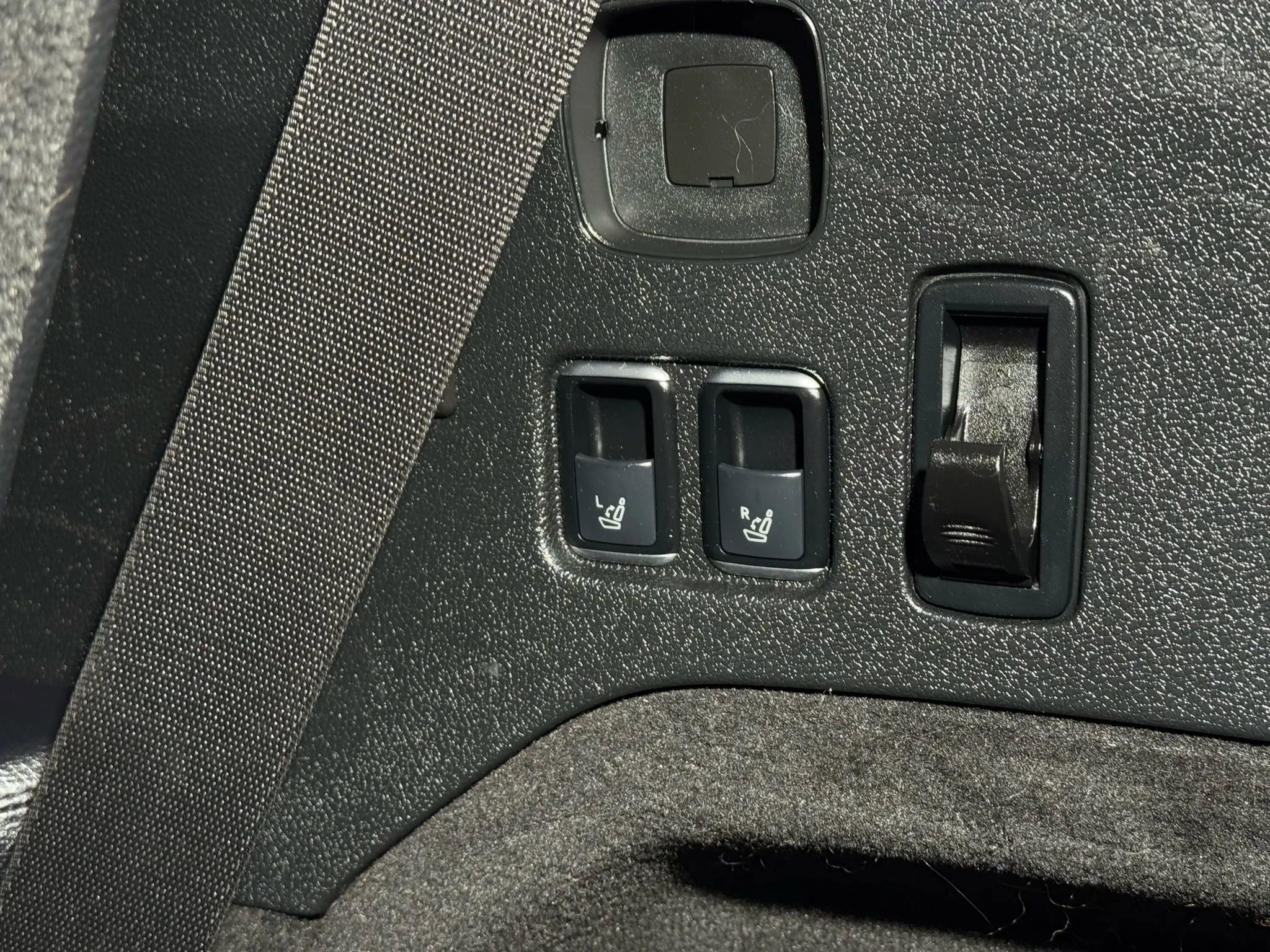 Used 2016 Mercedes-Benz GL 450 4MATIC w/ Premium I Package image 15