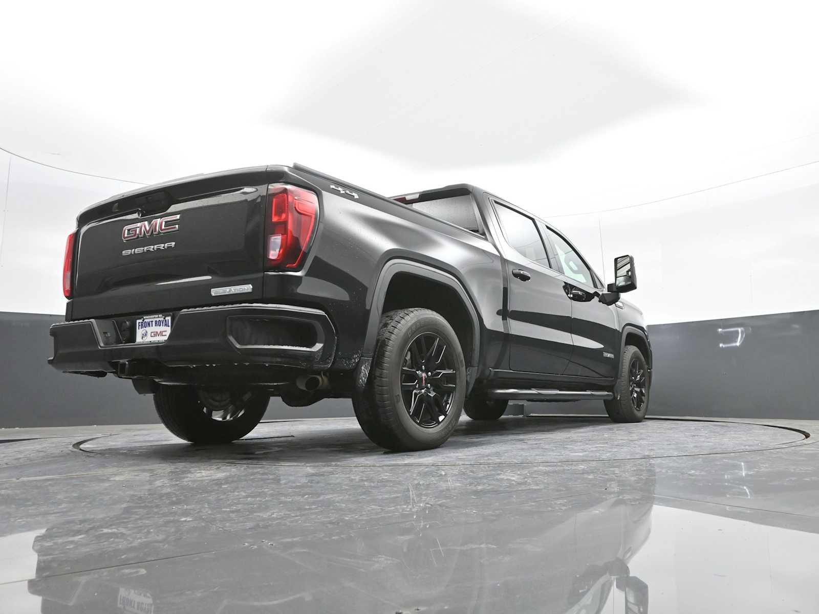 Used 2021 GMC Sierra 1500 Elevation w/ Preferred Package image 44