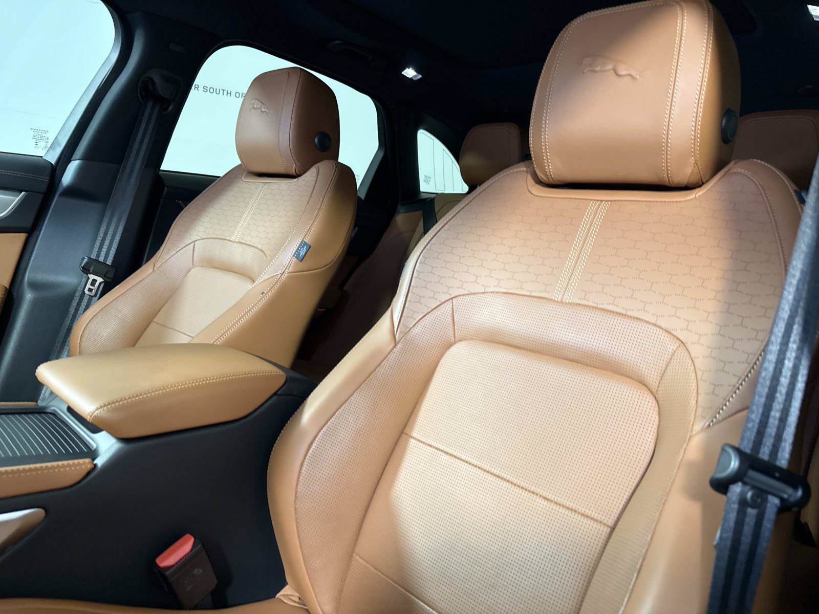 Certified 2026 Jaguar F-PACE R-Dynamic S AWD/4WD image 20