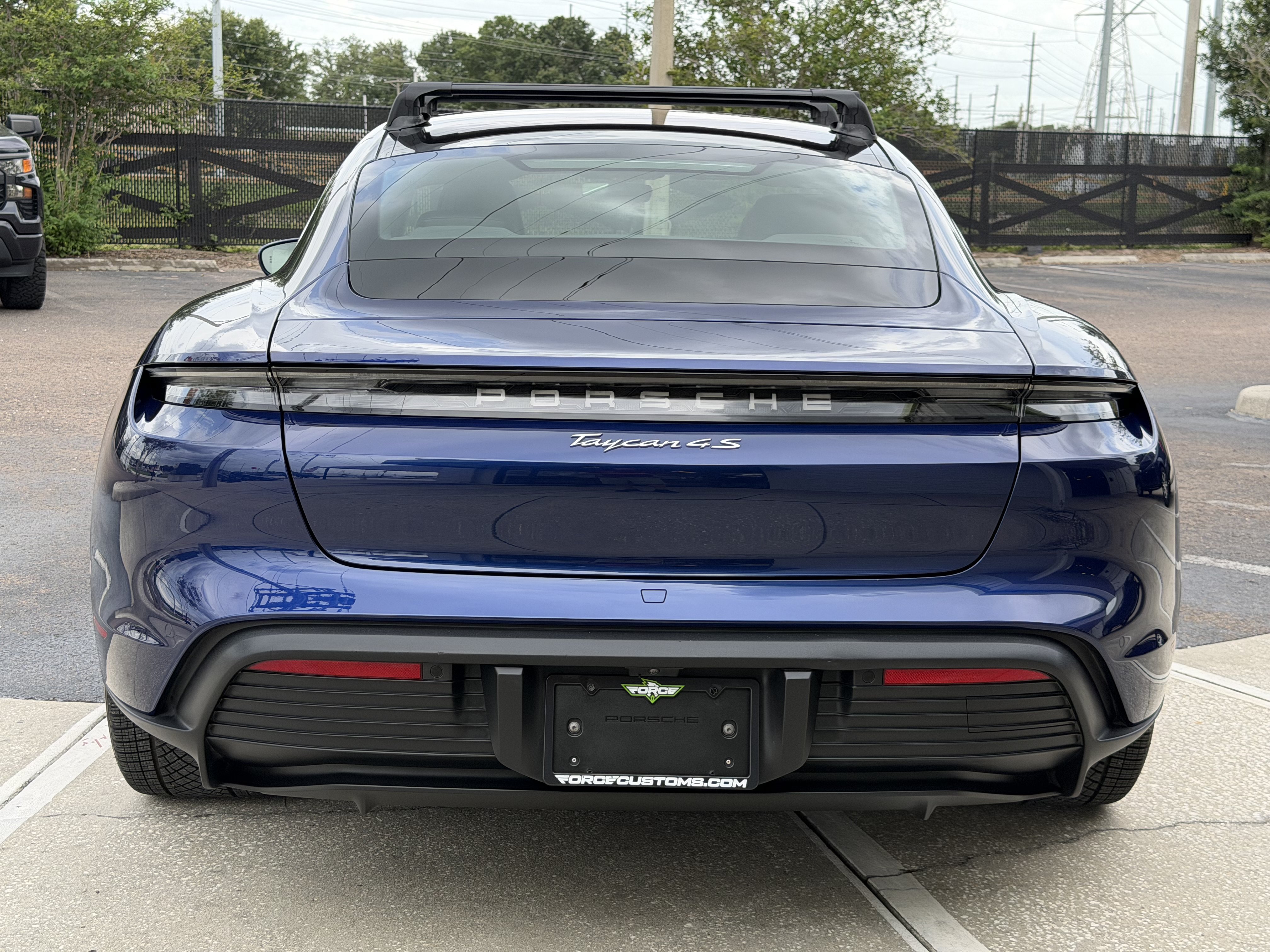 Used 2020 Porsche Taycan 4S AWD/4WD image 4