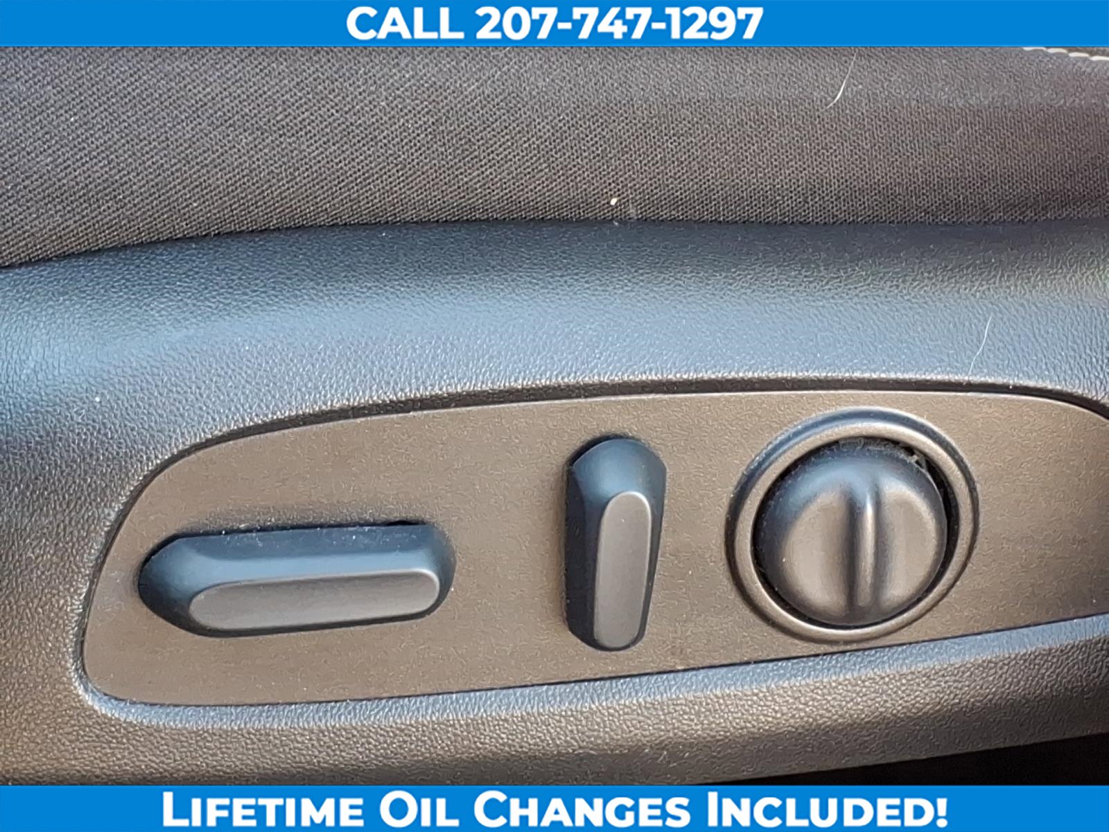 Used 2024 Chevrolet Equinox LT AWD/4WD image 13