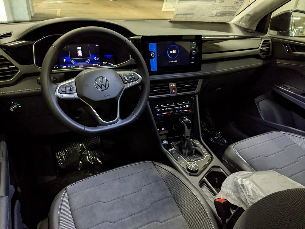 New 2026 Volkswagen Taos SE AWD/4WD image 12
