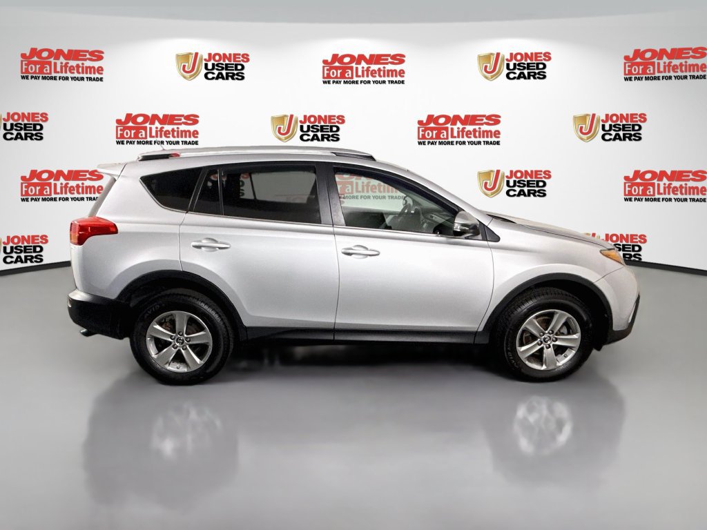Used 2015 Toyota RAV4 XLE AWD/4WD image 17