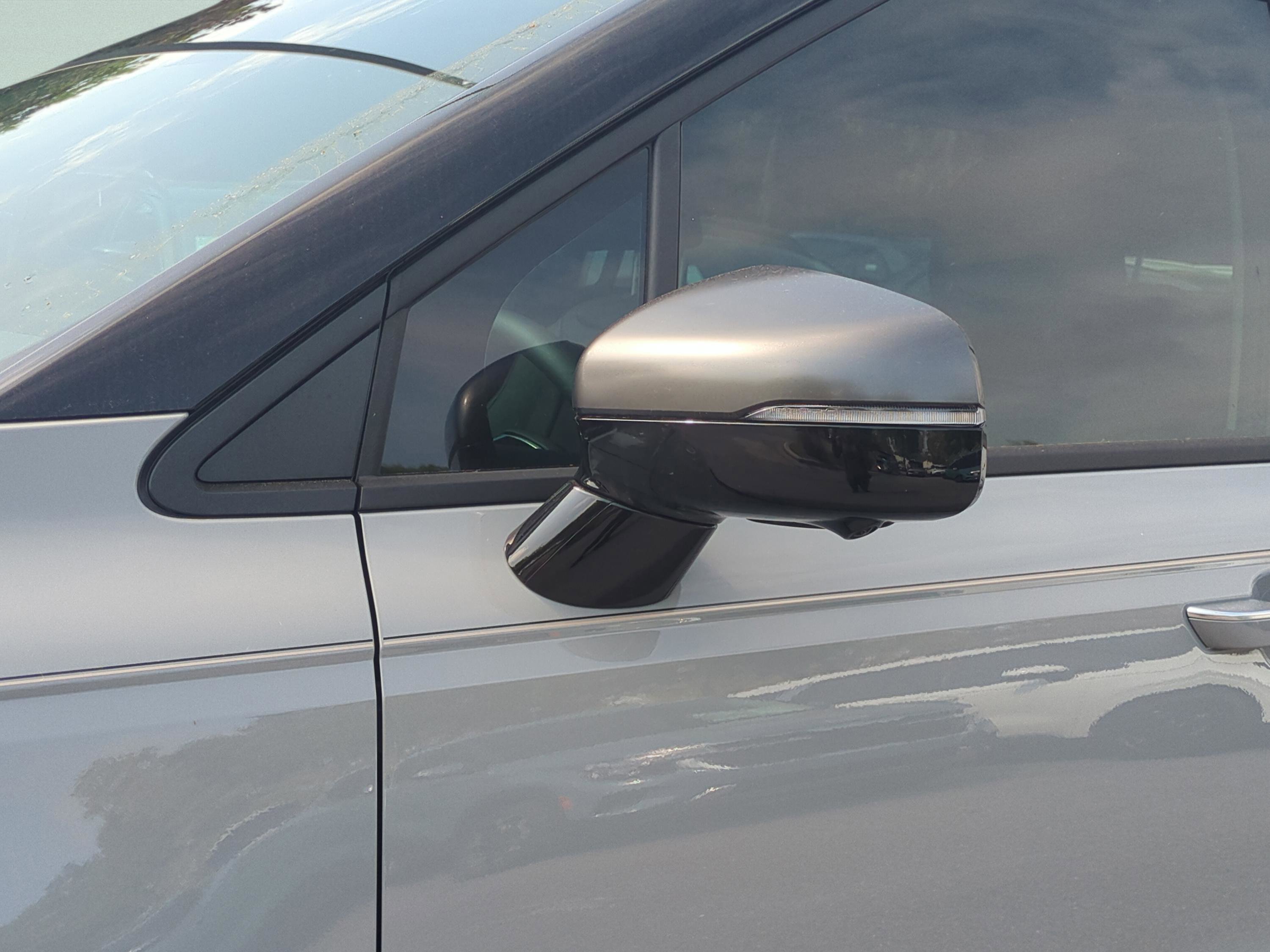 New 2026 Kia Carnival SX image 12