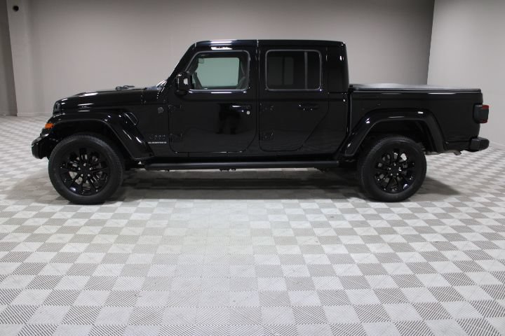 Used 2023 Jeep Gladiator Overland AWD/4WD image 8
