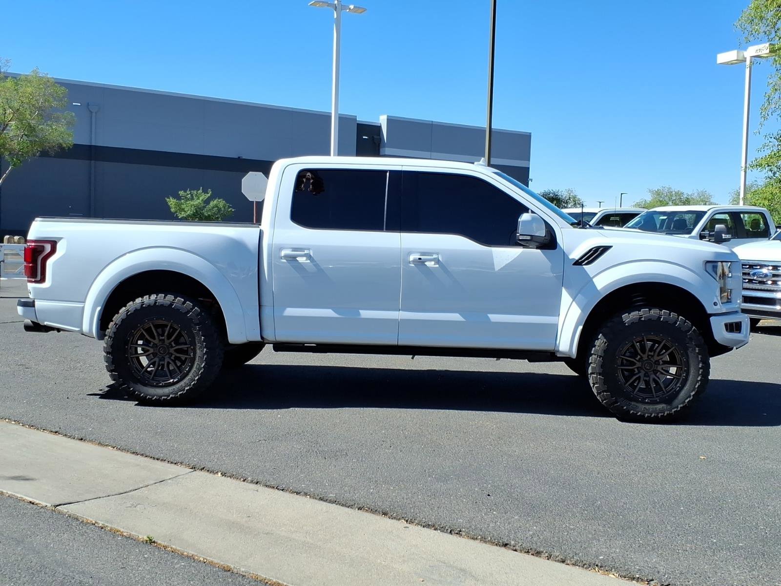 Certified 2019 Ford F150 Raptor w/ Equipment Group 802A Luxury image 6