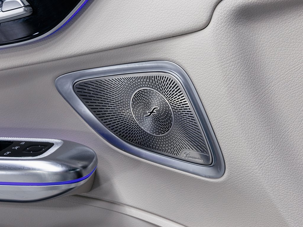 Used 2024 Mercedes-Benz CLE 450 4MATIC Cabriolet image 8