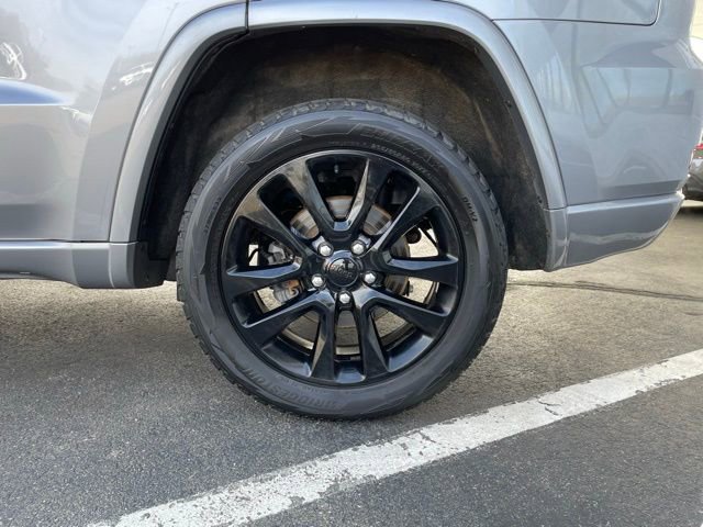Used 2019 Jeep Grand Cherokee Altitude image 35