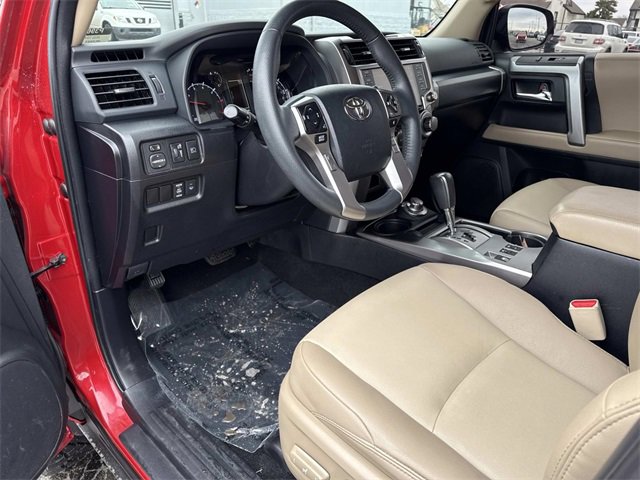 Used 2022 Toyota 4Runner SR5 Premium w/ Moonroof Package image 10