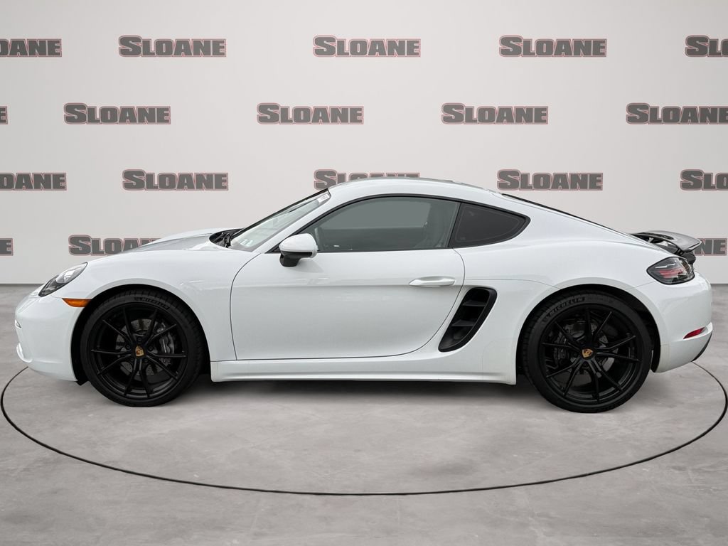 Used 2019 Porsche 718 Cayman RWD image 2