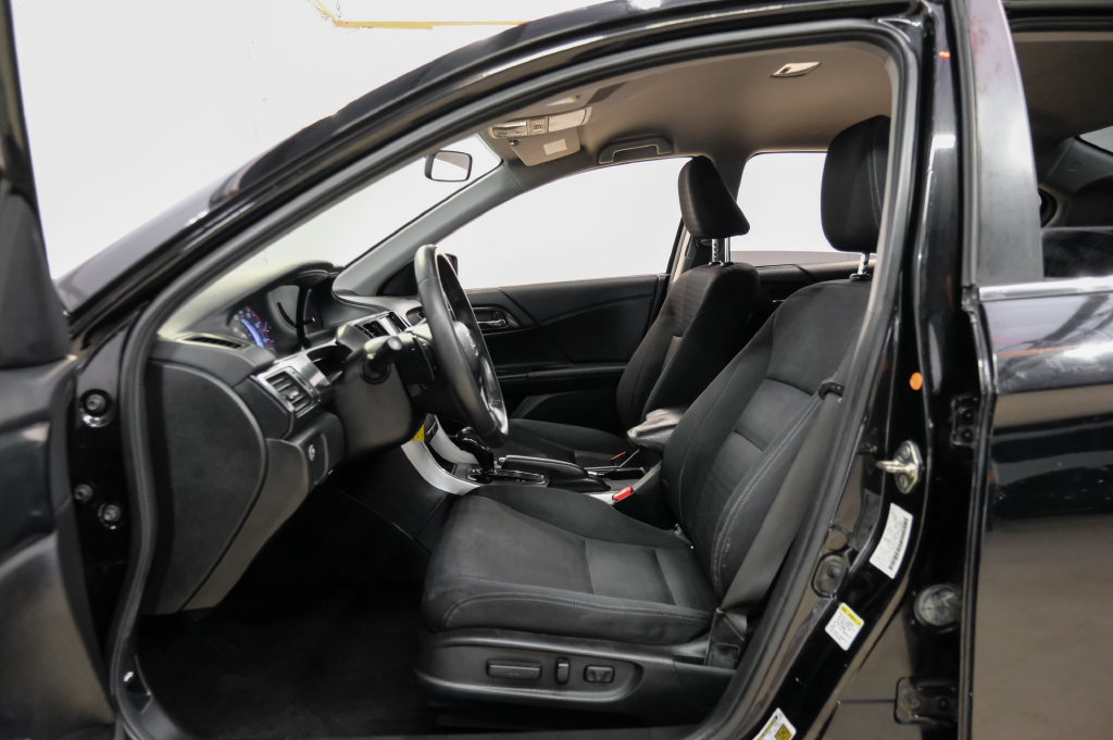 Used 2014 Honda Accord Sport image 4
