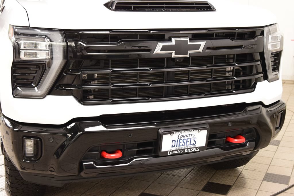 Used 2025 Chevrolet Silverado 2500 LTZ w/ LTZ Plus Package AWD/4WD image 12