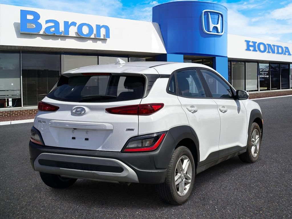Used 2023 Hyundai Kona SE AWD/4WD image 5