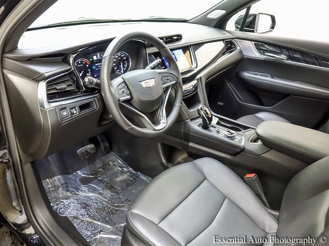 Certified 2024 Cadillac XT6 Premium Luxury w/ LPO, Floor Liner Package image 9