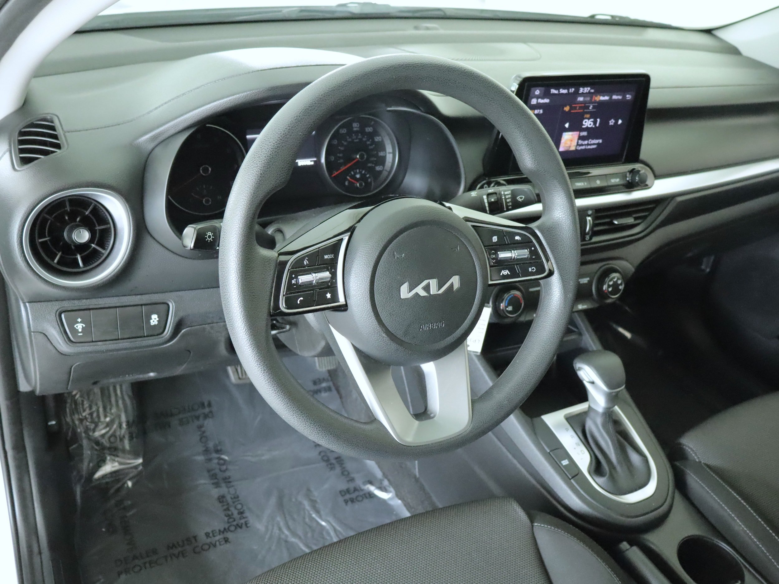 Used 2023 Kia Forte LXS FWD image 8