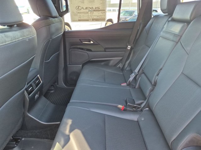 New 2026 Lexus GX 550 AWD/4WD image 14