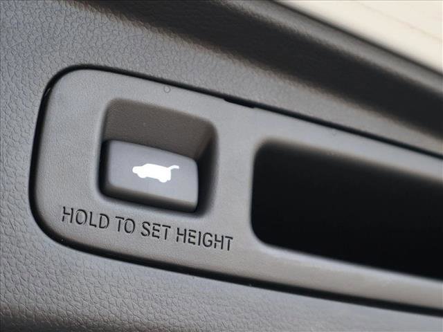 Used 2023 Honda CR-V EX-L image 7