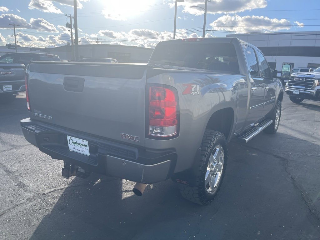 Used 2013 GMC Sierra 2500 Denali w/ Suspension Package, Off-Road image 9