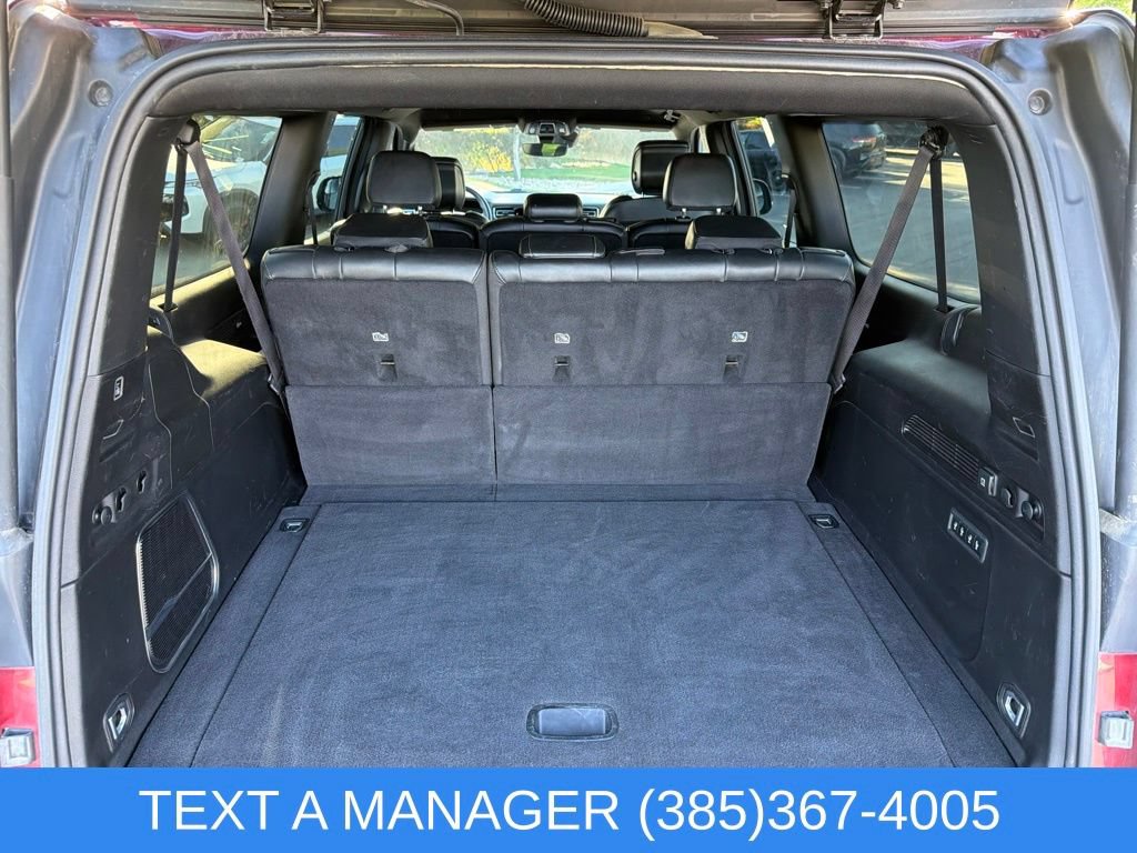 Used 2023 Jeep Wagoneer L Series II AWD/4WD image 13