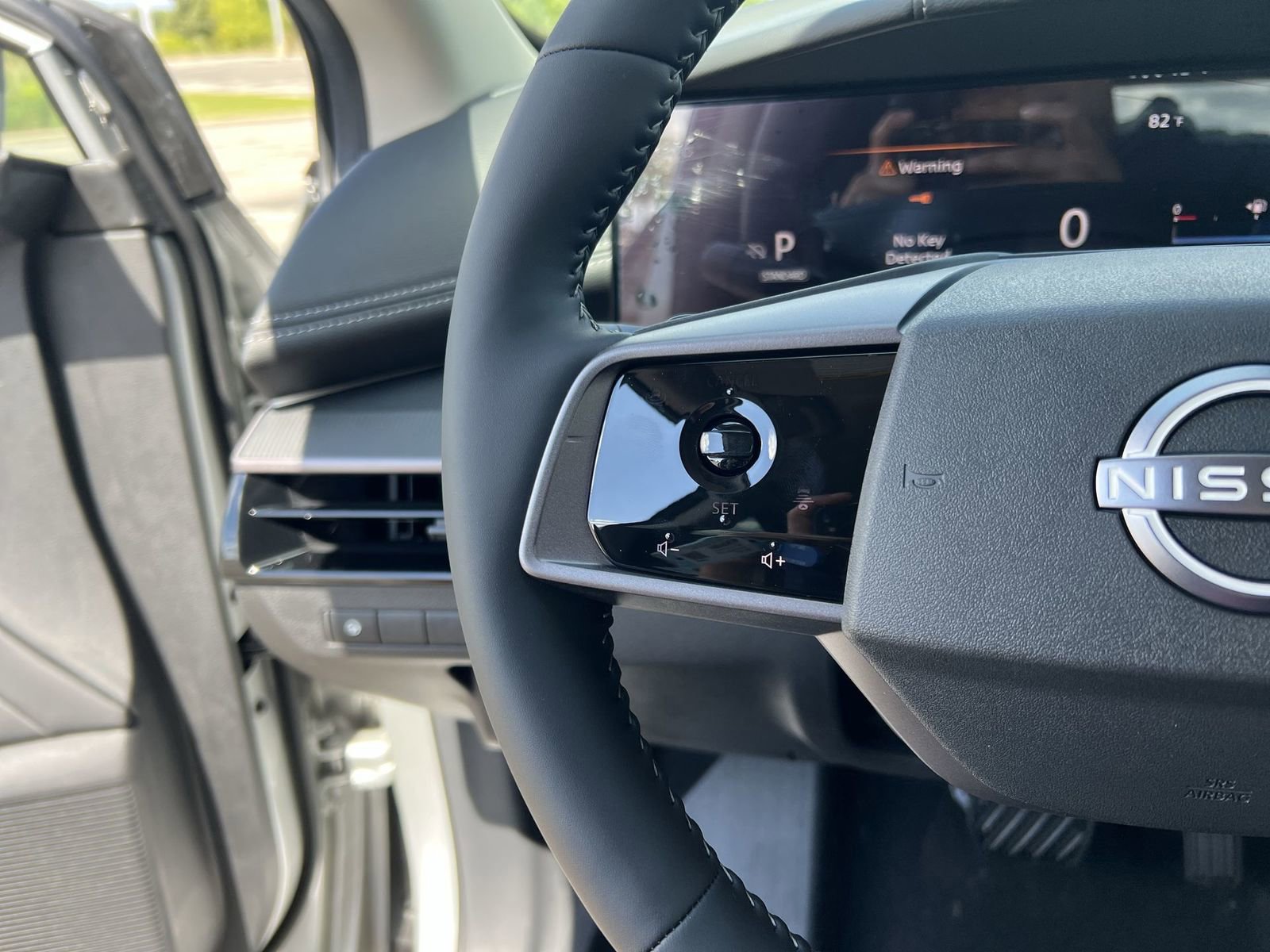 New 2025 Nissan Murano SV image 12