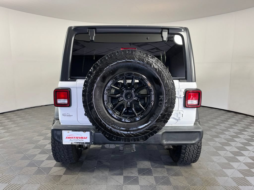 Used 2018 Jeep Wrangler Unlimited Sport S AWD/4WD image 4