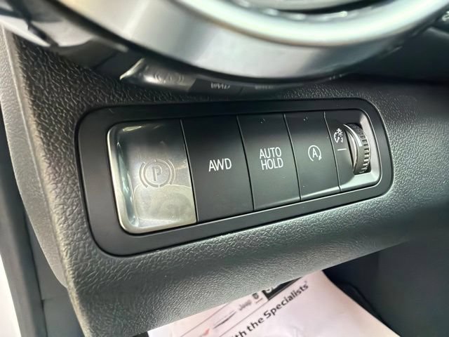 Used 2026 Chevrolet Equinox LT AWD/4WD image 26