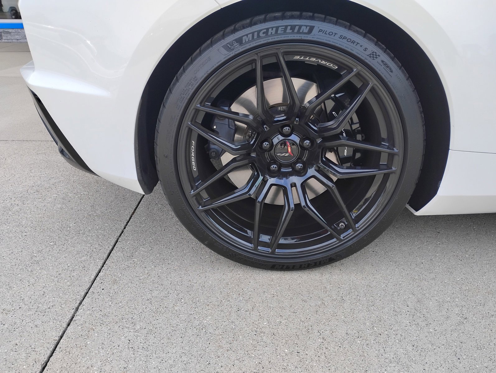 Used 2024 Chevrolet Corvette Z06 w/ Battery Protection Package image 25