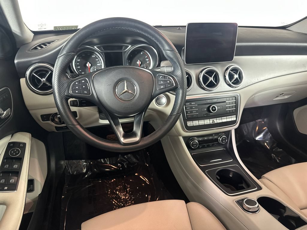 Certified 2020 Mercedes-Benz GLA 250 4MATIC image 23