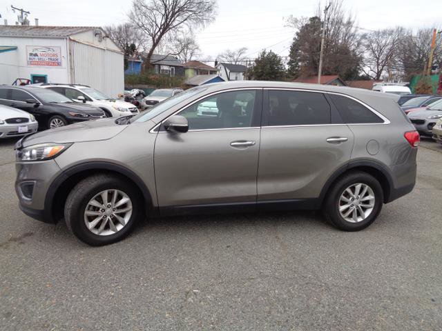 Used 2016 Kia Sorento L image 3