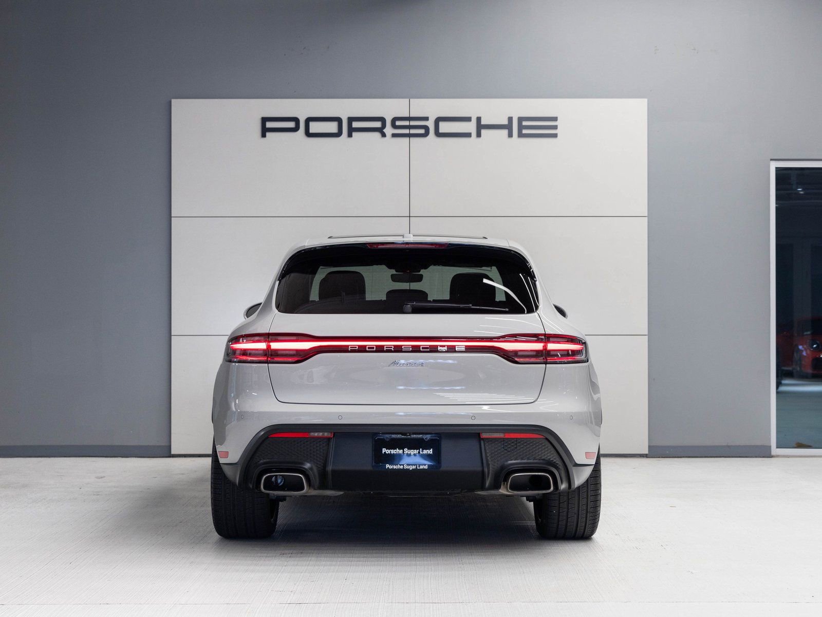 Certified 2026 Porsche Macan image 6